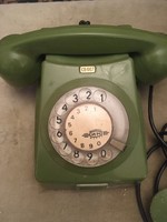 Régi tárcsás zöld telefon
