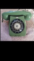Zöld tárcsás telefon