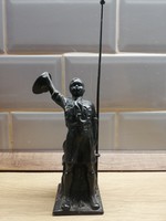 Fém Cserkész Cserkészbolt budapest Fiú figura szobor