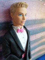 Barbie boy boy mattel 2012