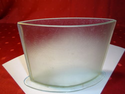 Ovális formájú üveg váza, magassága 12 cm, hossza 17 cm. Vanneki!