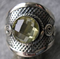 925 ezüst gyűrű 18,7/58,7 mm, fazettált citrinnel