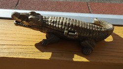 Antik angol bronz  cigaretta és gyufatartó krokodil 