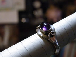 KK901 Elegáns ametiszt köves 800 ezüst gyűrű  fémjelzett