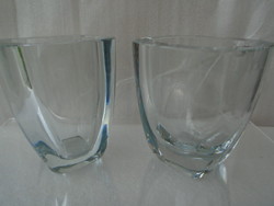 Párban Kosta & Boda szignált különleges üveg kisméretű kristály váza vastagok és nagyon nehezek 