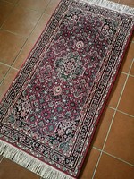 155 x 75 cm kézi csomozasu Indiai szőnyeg eladó 