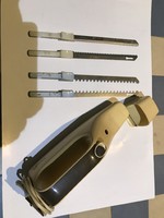 Retro Siemens elektromos kés fali tartóval, újszerű állapotban, 2 pár késsel