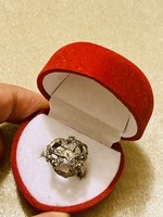 Koronás ezüst gyűrű  