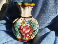 Olasz kerámia, majolika, kézzel festett váza 22x16 cm