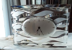 Eredeti francia ólomkristály asztali óra, működőképes, elemes, jelzett  "genuine lead crystal"
