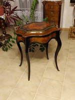 Antik XIX. századi páratlan Boulle kínáló asztalka!