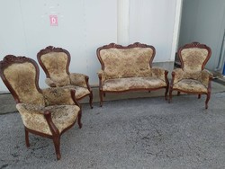 4 részes Neobarokk ülőgarnitúra, 3 db fotel, 1 db kanapé.