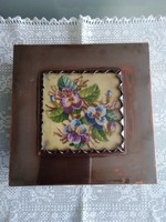 Retro iparművész goblein betétes doboz a 60-as évekből.