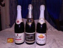 Retro bontatlan pezsgő - három üveg együtt - orosz, magyar