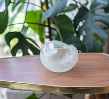 Retro Karcagi Berekfürdői fátyolüveg hamutál, ritka kísérleti darab, fehér repesztett üveg hamutartó