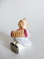 Ritka,retro,vintage Aquincum harmonikázó kislány,mini figura
