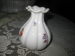 Zsolnay  régi  , gerezdes  váza  8 x 12 cm