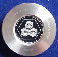 László Slavics, Jr.: mounted steel-glass medal