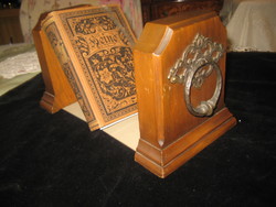 Book support made of wood, wearing a beautiful bronze fitting 14 x 15 cm