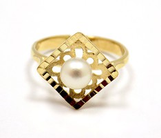 Gyöngyös arany gyűrű (ZAL-Au96478)