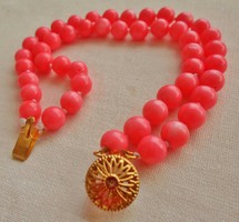 Nice old double row coral bracelet with decorative clasp