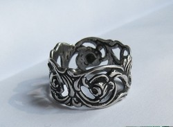 Antik, barokk stílusú rózsás ezüst gyűrű