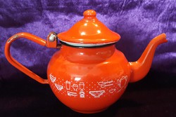 Piros zománcos kanna