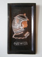 Fém falikép egyiptomi ábrázolással
