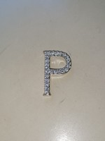 Ezüst cirkonkövekkel kirakott P betű medál 925