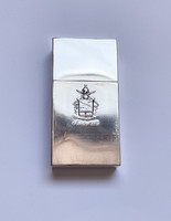 Olasz ezüst cigarettatartó a 183-as ejtőernyős regiment címerével.
