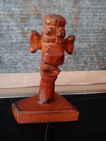 Carved totem column table decoration