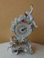 Porcelán - PMP Schierholz Plaue -  kandalló óra kettő puttóval