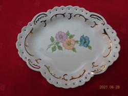 Aquincum porcelán asztalközép, áttört szélű, tavaszi virágmintával. Vanneki!