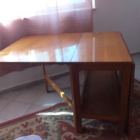 Nyitható Furnérozott Fa Asztal