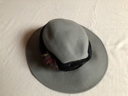 Szürke női kalap