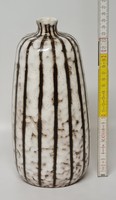 Hódmezővásárhelyi, sötétbarna, szürke, csíkos, iparművészeti mázas kerámia váza  (1831)