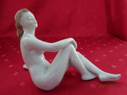 Hollóházi porcelán figura, kézzel festett női akt, magassága 13 cm. Vanneki!