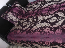 Wonderful brocade bedding with baroque pattern