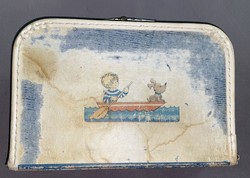 Retro Gyerek Bőrönd Malév matrica kb 1940 évekből
