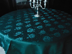 Szépséges fenyőzöld selyemdamaszt asztalterítő 140 x 260 cm ! téglalap