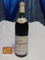 Burgundi félédes vörösbor - 0,7 l - VOSZK Verpelét - retro ital