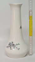 Aquincumi kék virágmintás porcelán váza (1878)
