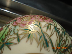 Zsolnay hand-painted, gold contoured, protruding Persian pattern, sugar bowl