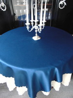 Elegáns kék selyemdamaszt asztalterítő 138 x 138