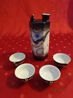Japán porcelán, négyszemélyes, fütyülős, kézzel festett  szakés készlet. Vanneki!
