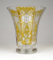 1F642 Régi borostyánsárgára színezett csiszolt kristály váza 14 cm