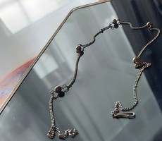 Antik ezüst nyaklánc gömbökkel díszített  48 cm, 800 - 900 jelzetlen