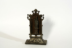 Antique iron statue figurine of Mary with the child Jesus in altarpiece monk iron statue eucharistic k.