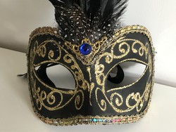 Velencei karneváli maszk, Új