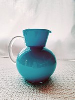Türkiz kék üveg kancsó